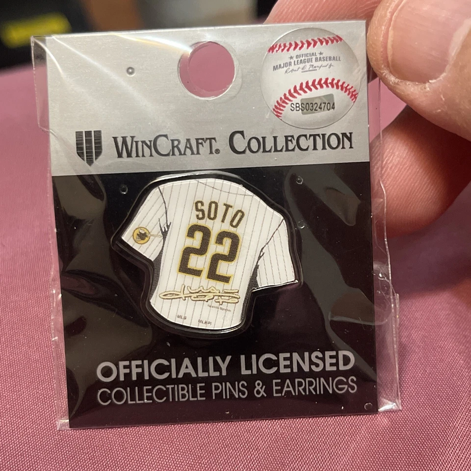 San Diego Padres Juan Soto Jersey Pin MLB REDUCED DISCOUNTED REDUCED REDUCED - Image 1 of 1