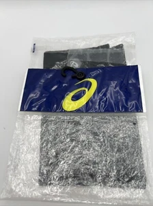 asics Knee Sleeve - Picture 1 of 6