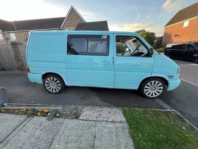 VW Volkswagen Transporter T4 1.9TD Camper Day Van - Image 1 of 4