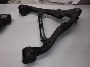 Brazo de control inferior delantero para pasajero para camioneta Sierra 1500 19-25 2302513 - Imagen 1 de 11