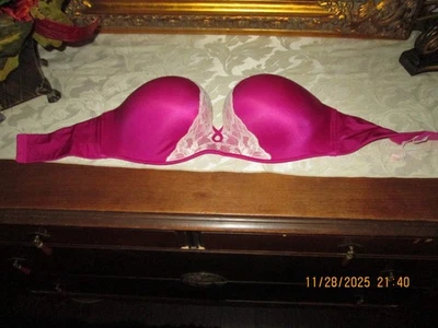 Sutiã Victoria's Secret 36D Bombshell Add-2-Cups Push-up Multi-way Demi Sólido - Imagem 1 de 4