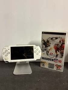 Sony PSP 2000  Ceramic White Handheld System TESTED Bundle With Game - Picture 1 of 5
