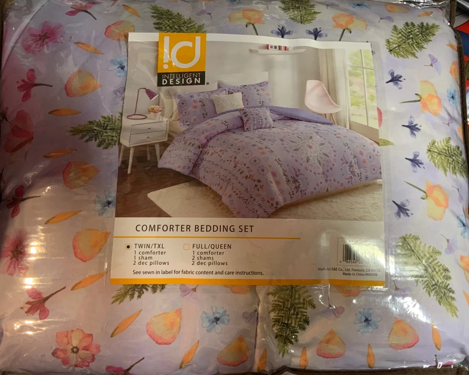 🧷 INTELLIGENT DESIGN COMFORTER BEDDING SET, TWIN/TWIN XL 4pcs floral print - Image 1 of 3