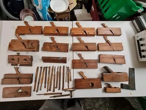 Menge antiker Zierhobel - Bild 1 von 15
