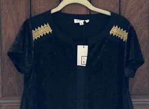 THML Women's Top V-Neck Short Sleeve Large Black Gold Sequins Velvet Feel NWT - Picture 1 of 7