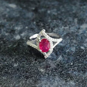 Geniune Pink Ruby Oval Cut Gemstone 925 Sterling Silver Women Designer Ring - Picture 1 of 3