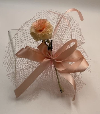 Ramillete vintage de tela clavel flor tul rosa melocotón boda graduación Foto 1 de 4