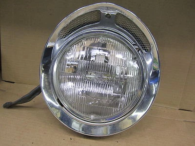 JAGUAR XJ6 XJ 6 80-87 1980-1987 ВНЕШНЯЯ ФАРА ВЕДРО КОЛЬЦО БЕЗЕЛЬ RH или LH - Изображение 1 из 3