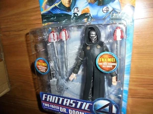 Figura de acción Fantastic 4 ""Dr. DOOM"" (dos caras) TOYBIZ en todo el mundo 2005 - Imagen 1 de 7