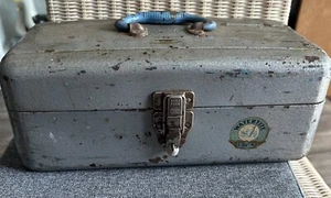 Vintage Watertite Angelkoffer von Union Steel Corp Union Truhen Metall - Bild 1 von 11