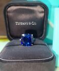 Tiffany & Co 18K WHITE GOLD engagement ring Blue sapphire 14.25ct. Cushion cut