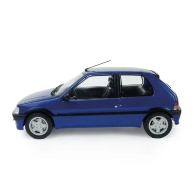 AUTO VINTAGE EUROPE COLLECTION Modello 1:24 n° 30 PEUGEOT 106 XSi - 1993 - Immagine 1 di 2