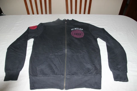 Upper Of Tracksuit Vintage of The AC Milan Brand Club Size S Patch Vintage Cover