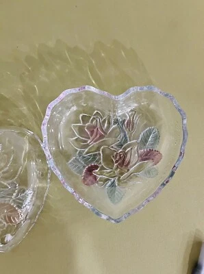 Beautiful Heart Shaped Embossed Floral Glass Candy Dish Trinket Bowl NIB - Image 1 of 4
