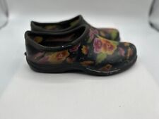 Sloggers Waterproof Garder Shoes Women's Size 9 Multicolor Pansy Print Slip-On
