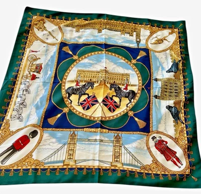 Arte de la bufanda de seda con temática emblemática de Londres de colección 4 corbatas 33" cuadrado real Foto 1 de 4