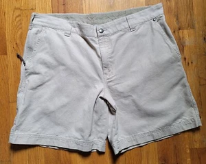 Columbia Men's Beige Khaki Cotton Canvas Carpenter Shorts Hiking Size 38x8 - Picture 1 of 19