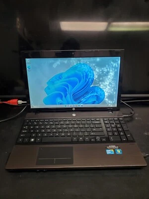 HP ProBook 4520s Core i5 M430 2.27GHz 4GB RAM 320GB HDD 15.6" Piezas 2CE01414KJ Foto 1 de 4