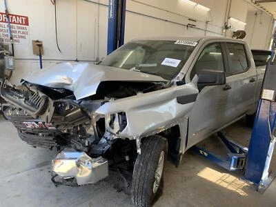 Conjunto hidráulico ABS usado se adapta a: camioneta Gmc Sierra 1500 2022 sin tra integrado Foto 1 de 4