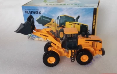 1:40 HL850K Loader Construction Machine Vehicle Equipment Diecast Model - Image 1 of 4