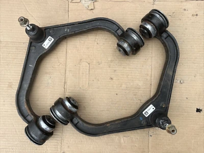 OEM Upper Control Arm Set GM 84735902 2500 GMC Sierra Chevrolet Silverado 19-24 - Image 1 of 4