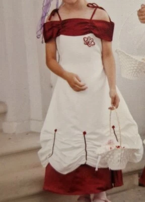 festliches Kleid Mädchen 116/122 + 134/140 Hochzeit Weihnachten - Bild 1 von 4