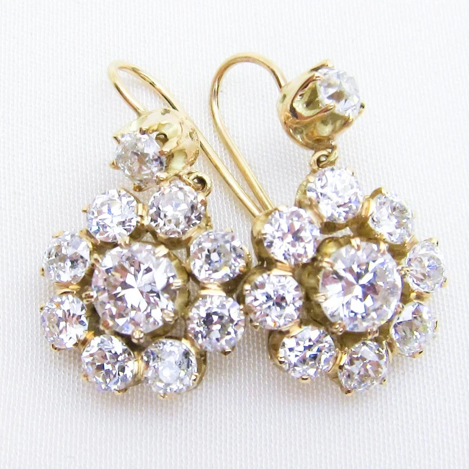 Pendiente Flor Moissanita Europea Antigua Corte Redondo 2.40 TCW Chapado en Oro Amarillo 14k Foto 1 de 4