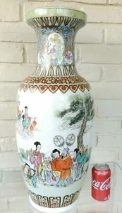 Vintage Chinese Porcelain Large 24" Hand Painted Famille Rose Figural Vase - Bild 1 von 10