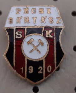 Football club SK Pecsi Banyasz 1920 Hungary vintage enamel badge pin - Picture 1 of 1