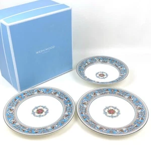 WEDGWOOD Florentine Turquoise Coupe Plates Set Blue White Grotesque Pattern - Picture 1 of 17