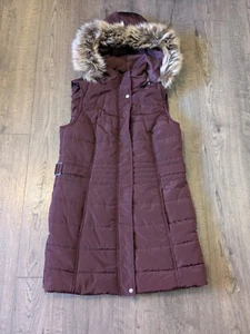 Nuevo Chaleco Parka MAURICES Cremallera Completa Imitación Piel Forro Capucha Para Mujer Talla Pequeña Granate - Imagen 1 de 12