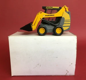 Conrad 1/32 Fermec 553V Skid Loader No5408 MIB - Picture 1 of 7