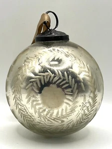 Vintage Round Ball Etched Glass Christmas Tree Ornament Kugel? Heavy 4 in - Picture 1 of 11