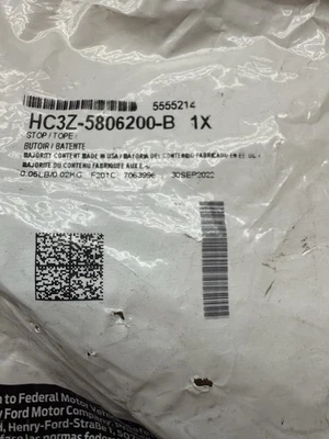 Glove Box Damper 2015-2018 Ford F-150, 2017-2021 F-250 F-350 P/N: HC3Z-5806200-B Foto 1 de 2