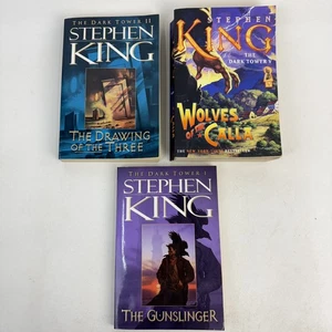 Lot Of 3 Stephen King Paperback Books - 1st Print Gunslinger Wolves Of Calla - Bild 1 von 15
