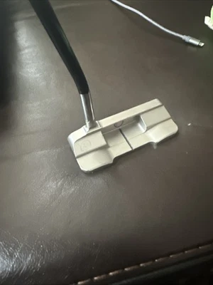 Bettinardi slot back armlock  studio stock made in USA  - Image 1 of 4