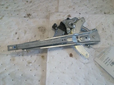 后驱动左窗调节器 2012 年日产 Versa 4656695 — 第 1/4 张图片