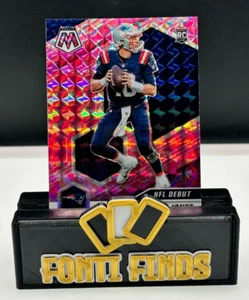 2021 Panini Mosaic Football Mac Jones RC Rookie NFL Debut Pink Camo #245 - Picture 1 of 3