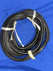 orig. Mercedes Scheibendichtung A1236700539 für C123 W123 Coupé - Picture 1 of 1