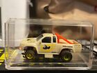 “RARE” *HARD TO FIND* TYCO JURASSIC PARK NISSAN PICKUP TRUCK WITH DISPLAY CASE