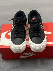 Zapatos de plataforma para mujer Nike Court Legacy Lift talla 7 negros/caqui ropa de calle - Imagen 1 de 5