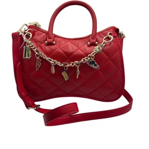 Bolso Bandolera Steve Madden Rojo Acolchado Cartera con Dije Cadena Nuevo - Imagen 1 de 5