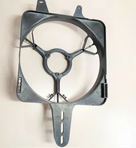 CONVOGLIATORE VENTOLA RADIATORE FIAT RITMO 60/70 - UNO 45/55 - DUCATO BZ - Foto 1 di 2