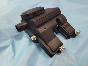 Porsche Cayenne 2010-2016 Oil Vent Separation Separator - 948107135 - Picture 1 of 9