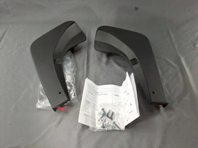 Chevrolet Blazer 2019-2023 genuino GM paquete protector contra salpicaduras delantero negro 84537565 Foto 1 de 4