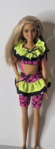 Disney Fun Barbie Puppe - Fun Vacay 2015/2018 - Bild 1 von 14