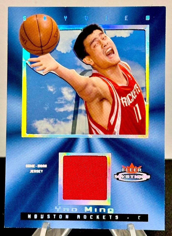 Camiseta usada Fleer Mystique Skyview 2003 casi nueva/como nueva 179/250 #SV-YM de Yao Ming (Hof) Foto 1 de 2