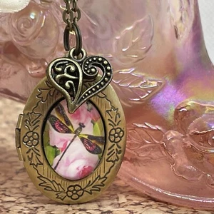Dragonfly Locket Necklace JEWELRY Pendant PHOTO bronze jewelry day Mom Wife - Picture 1 of 11