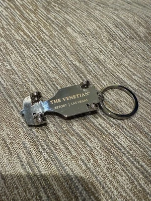 1 (uno) LLAVERO METAL F1 FÓRMULA 1 GRAN PREMIO LAS VEGAS 2024 VENETIAN RESORT Foto 1 de 3