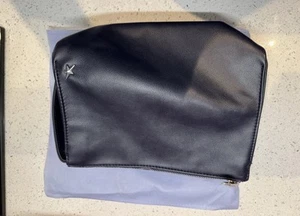 Thierry Mugler Angel Navy Faux Leather Wash Bag Satin Lined - Picture 1 of 7